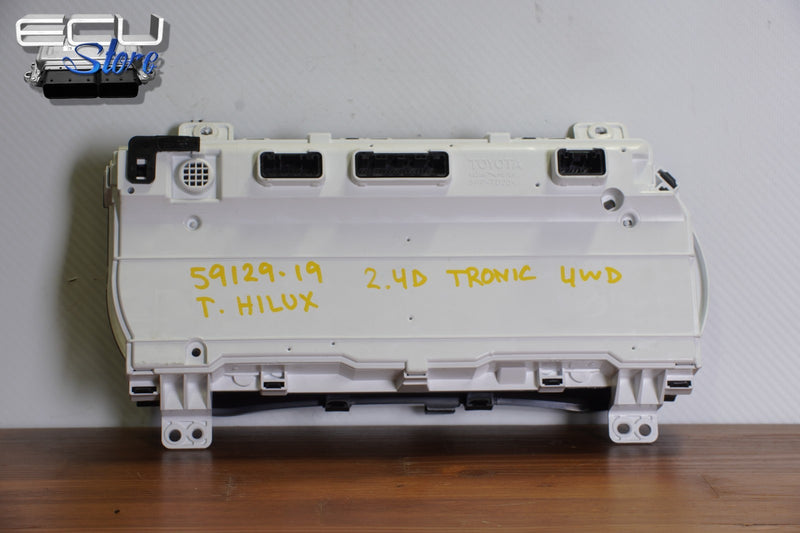 Cargue la imagen en el visor de la galería, VELOCIMETRO CUADRO INSTRUMENTOS 83800-FD290-B TOYOTA HILUX DIESEL 2019 6000 Km4