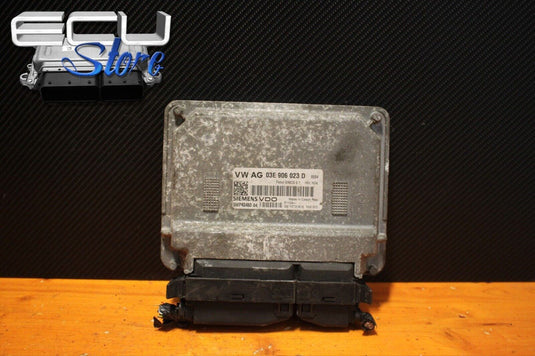 ECU / CENTRALITA MOTOR 03E906023D 5WP4046004 - VW