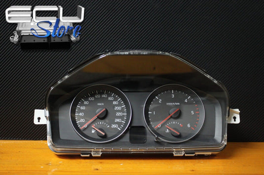 VELOCIMETRO / CUADRO INSTRUMENTOS VOLVO V50 DIESEL 2008 - 30765310 0004920