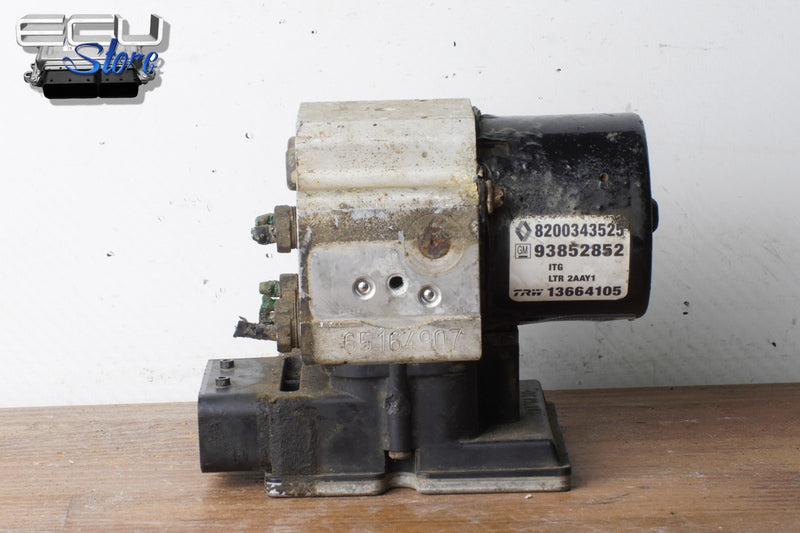 Cargue la imagen en el visor de la galería, BOMBA ABS 8200343525 93852852 RENAULT TRAFIC OPEL VIVARO 2.0 20052

