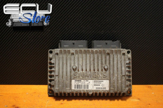 ECU / CENTRALITA MOTOR S118057012 8200298699 8200038888 - RENAULT
