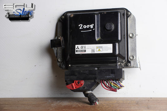 ECU CENTRALITA MOTOR 1860C581 275700-6423 MITSUBISHI OUTLANDER III 2.2 DI-D0
