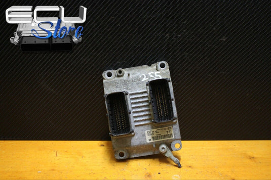 ECU / CENTRALITA MOTOR 0261208255 55353613 - OPEL MERIVA 1.4