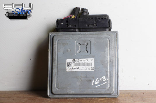 ECU CENTRALITA MOTOR 03L906023CE 5WP42821 VW GOLF VI 1.6TDI 2009 + PLUGS0
