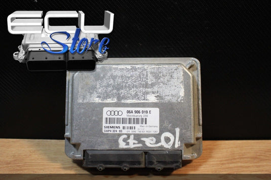 ECU / CENTRALITA MOTOR 06A906019E 5WP4324 06A 906 019 E AUDI