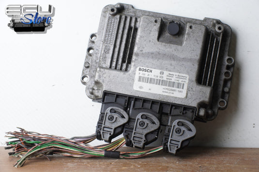 ECU CENTRALITA MOTOR 0281011530 8200051609 8200325720 RENAULT TRAFIC VIVARO 1.9d0