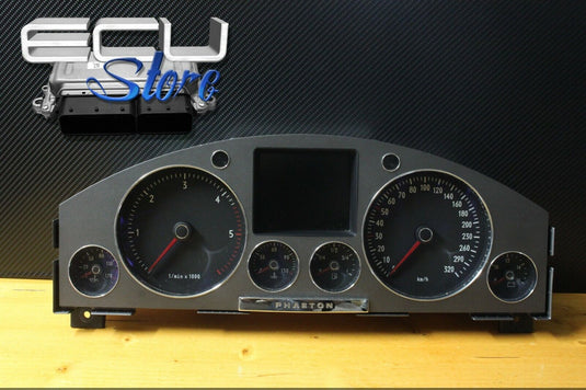 VELOCIMETRO / CUADRO DE INSTRUMENTOS VW PHAETON DIESEL - 3D0920882M - 320Km/h