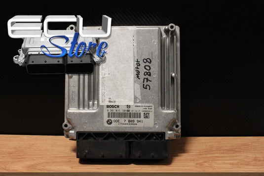ECU / CENTRALITA MOTOR 0281015130 0 281 015 130 DDE 7 809 941 7809941 - BMW
