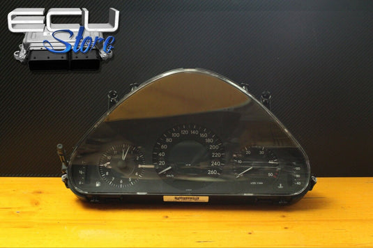 VELOCIMETRO / CUADRO INSTRUMENTOS MERCEDES E KLASS W211 DIESEL - A2114404311