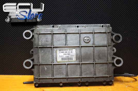 ECU / CENTRALITA MOTOR A0404460340 0004464240 - MERCEDES ATEGO ACTROS