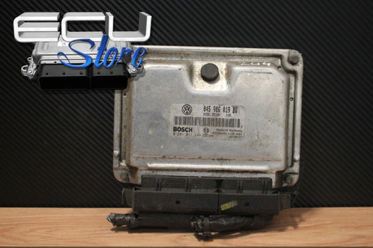 ECU / CENTRALITA MOTOR 0281011244 045906019BG - VW