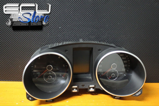 VELOCIMETRO / CUADRO INSTRUMENTOS VW GOLF VI 2010 DIESEL - 5K0920870E