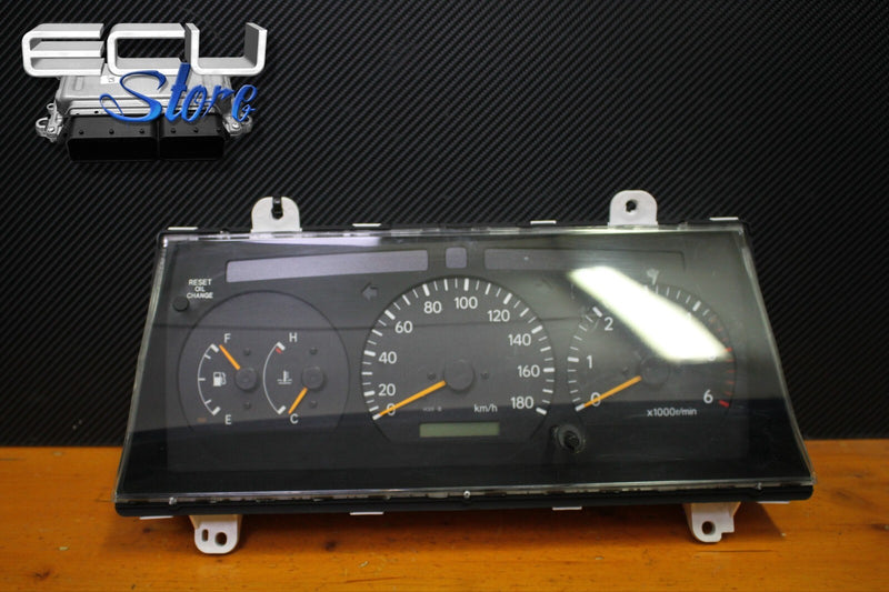 Cargue la imagen en el visor de la galería, VELOCIMETRO / CUADRO INSTRUMENTOS TOYOTA HI-ACE DIESEL 83800-268810
