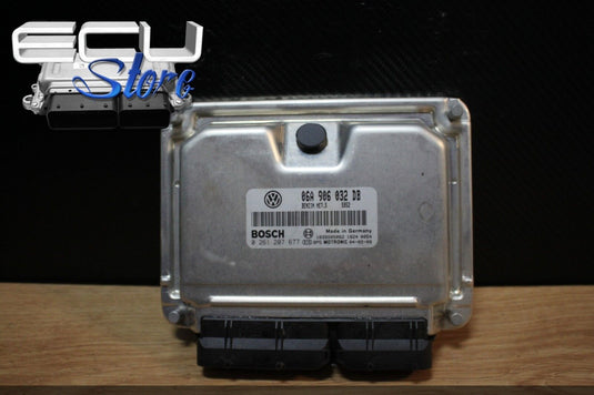 ECU / CENTRALITA MOTOR 0261207677 06A906032DB - VW TRANSPORTER T5 2.0